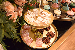 HOLIDAYS WITH KWANCHAI